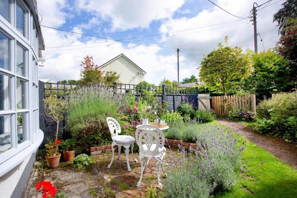 Orchard Cottage Сидмаут Экстерьер фото